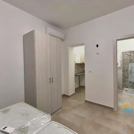 Maromare Con Terrazza Vista Mare شقة سان بيترو في بيفانا